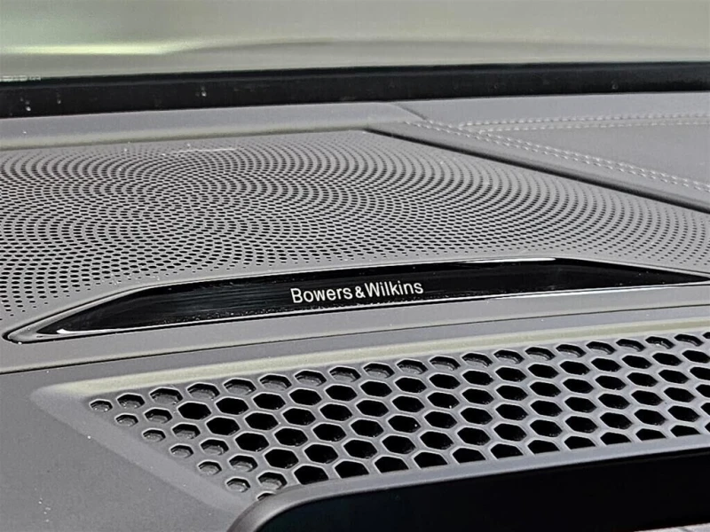 BMW 850 M850XI * CARFAX* Bowers & Wilkins * CRYSTAL * FULL, снимка 11 - Автомобили и джипове - 53294372