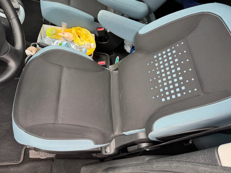 Citroen Berlingo multispace 1.6 eHDI 92кс, снимка 13 - Автомобили и джипове - 53461939