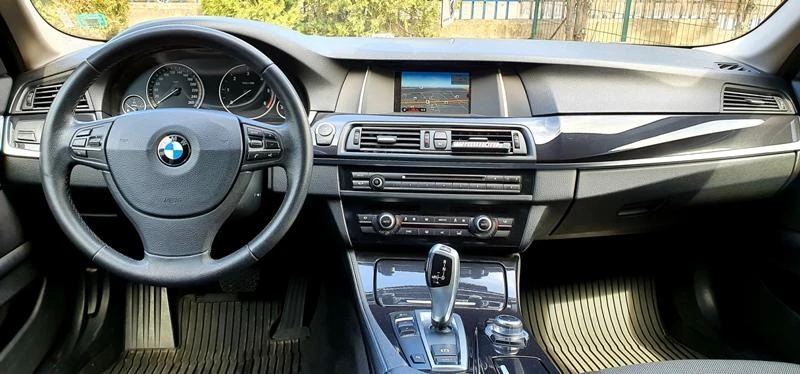 BMW 520 d F10 134х.км, снимка 11 - Автомобили и джипове - 36386419