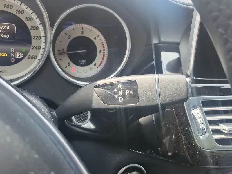 Mercedes-Benz CLS 250 D 4Matic Amg Line, снимка 9 - Автомобили и джипове - 55952590