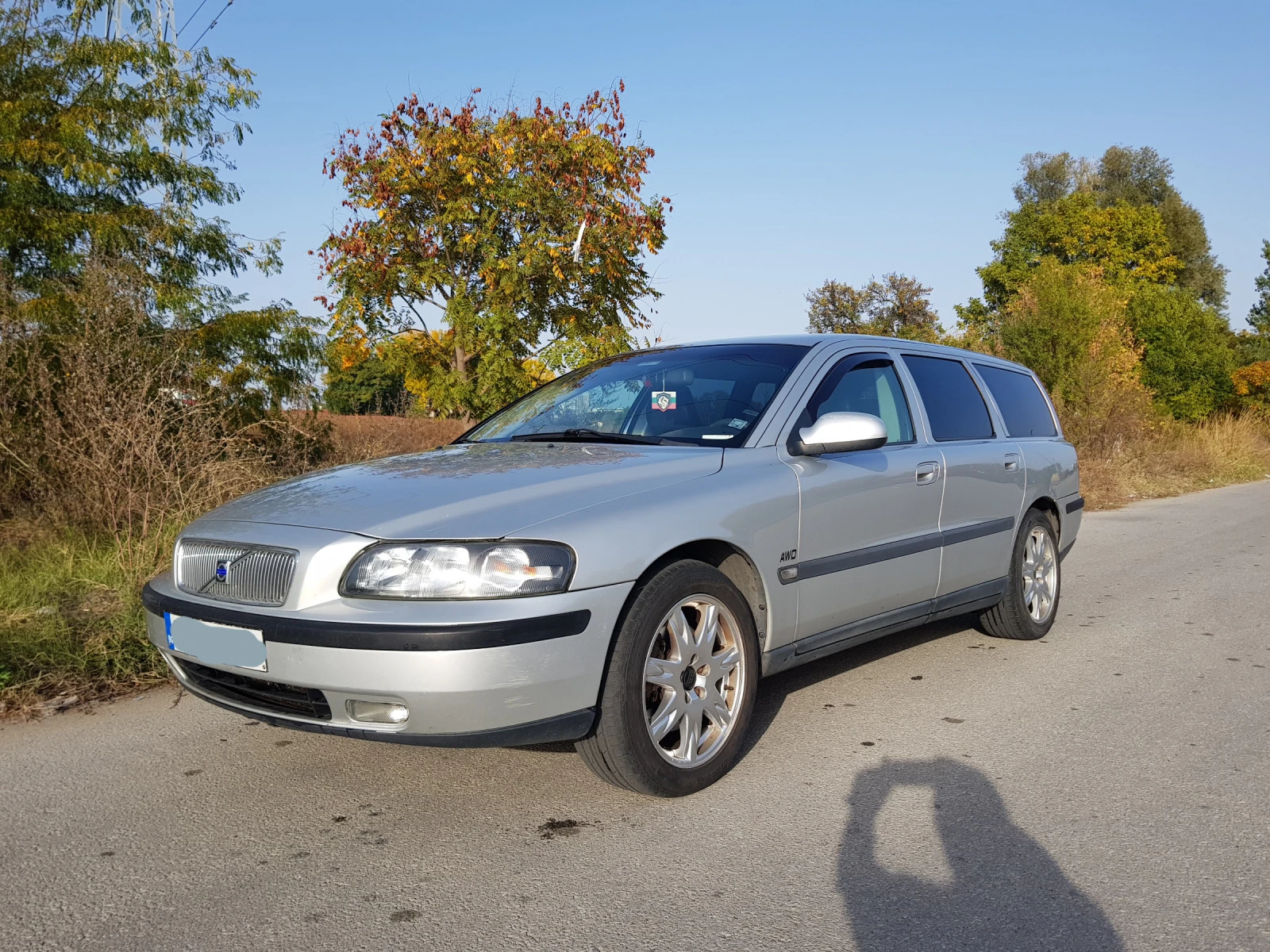 Volvo V70 2.4t AWD - изображение 2