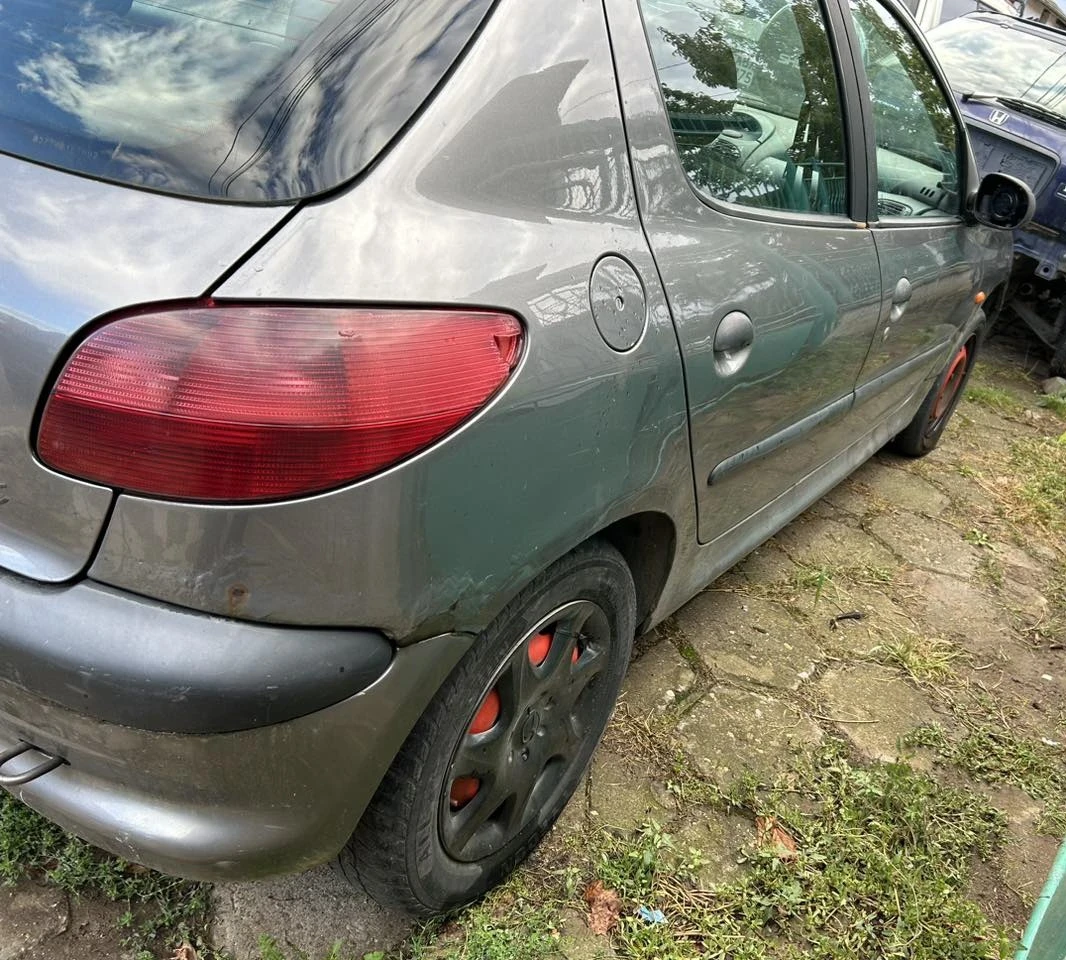 Peugeot 206 1.9 D - изображение 6