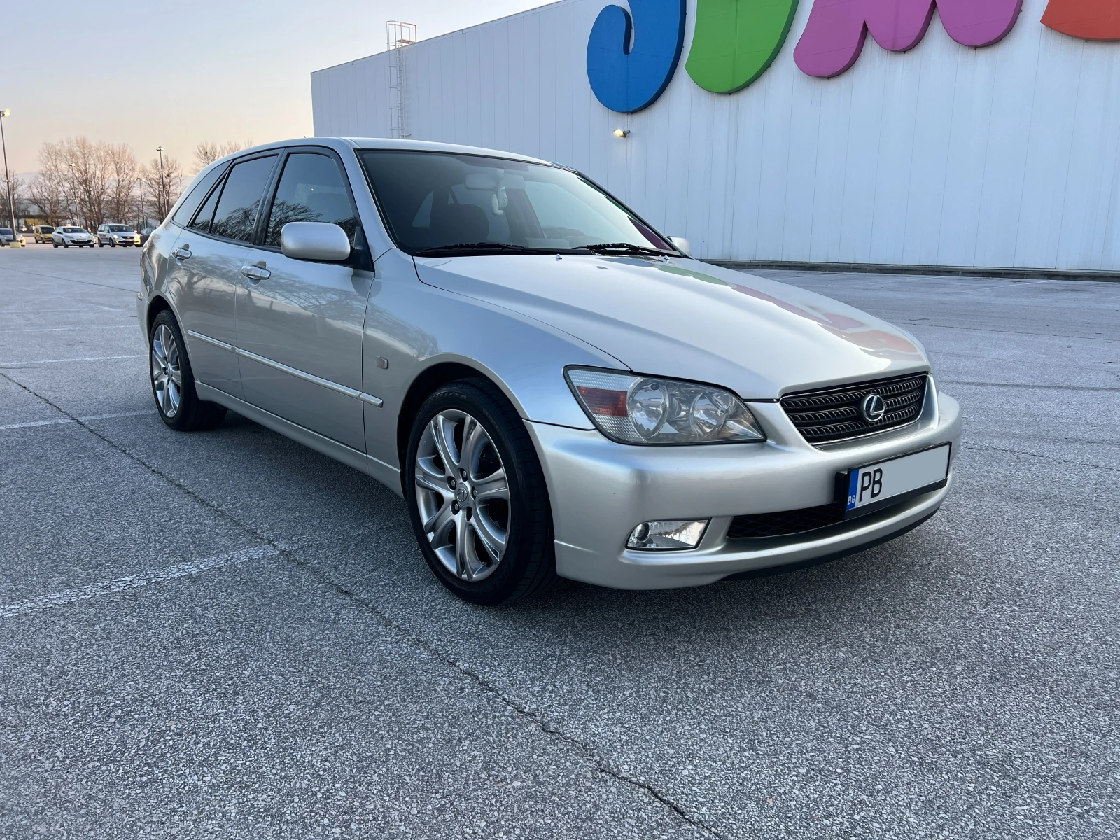 Lexus IS 200 SportCross /01/2006г.  - изображение 3