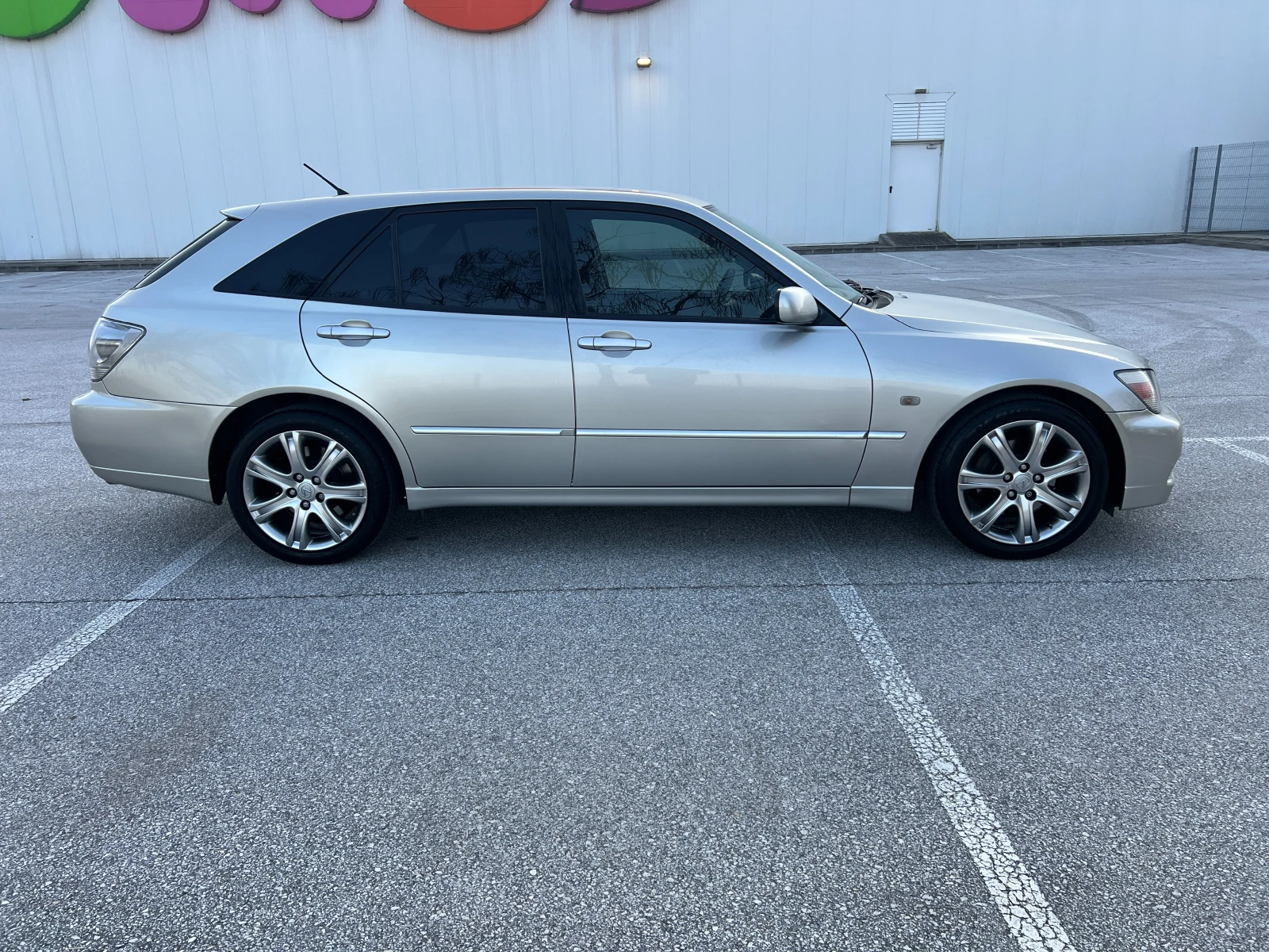 Lexus IS 200 SportCross /01/2006г.  - изображение 4