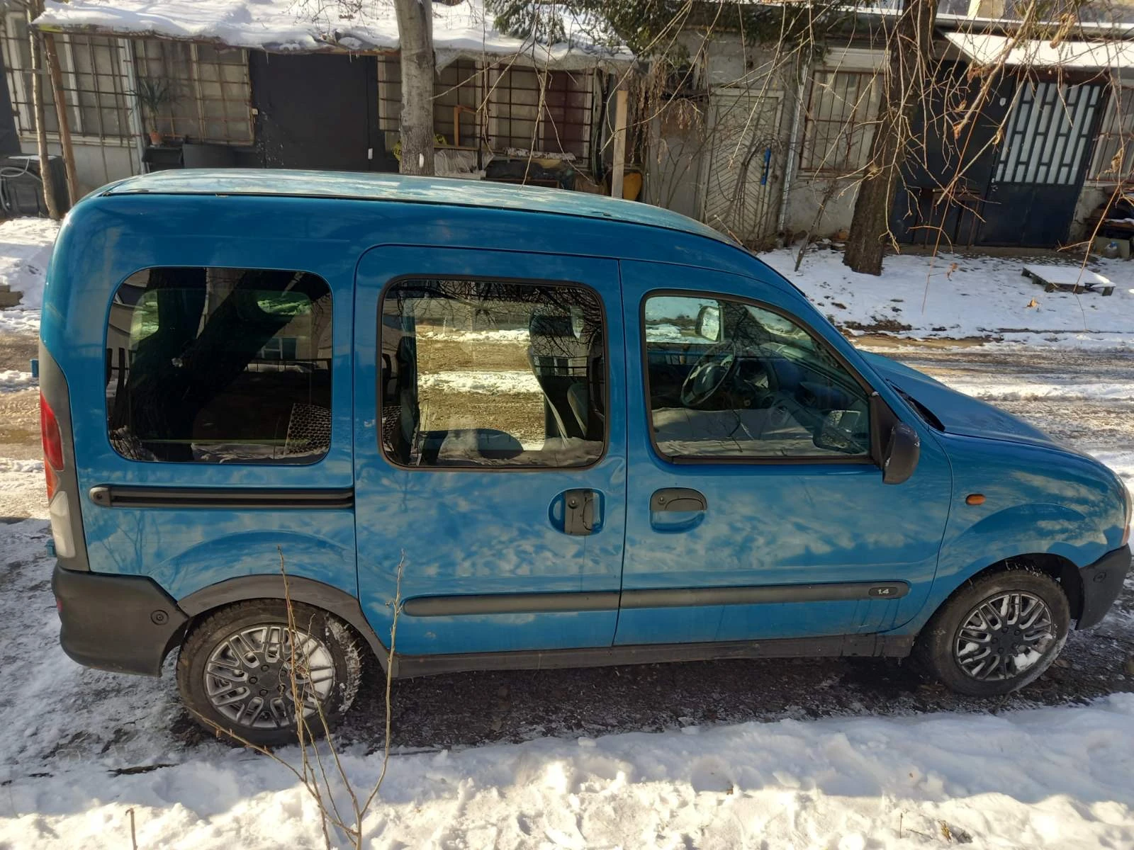 Renault Kangoo 1.4 - изображение 2