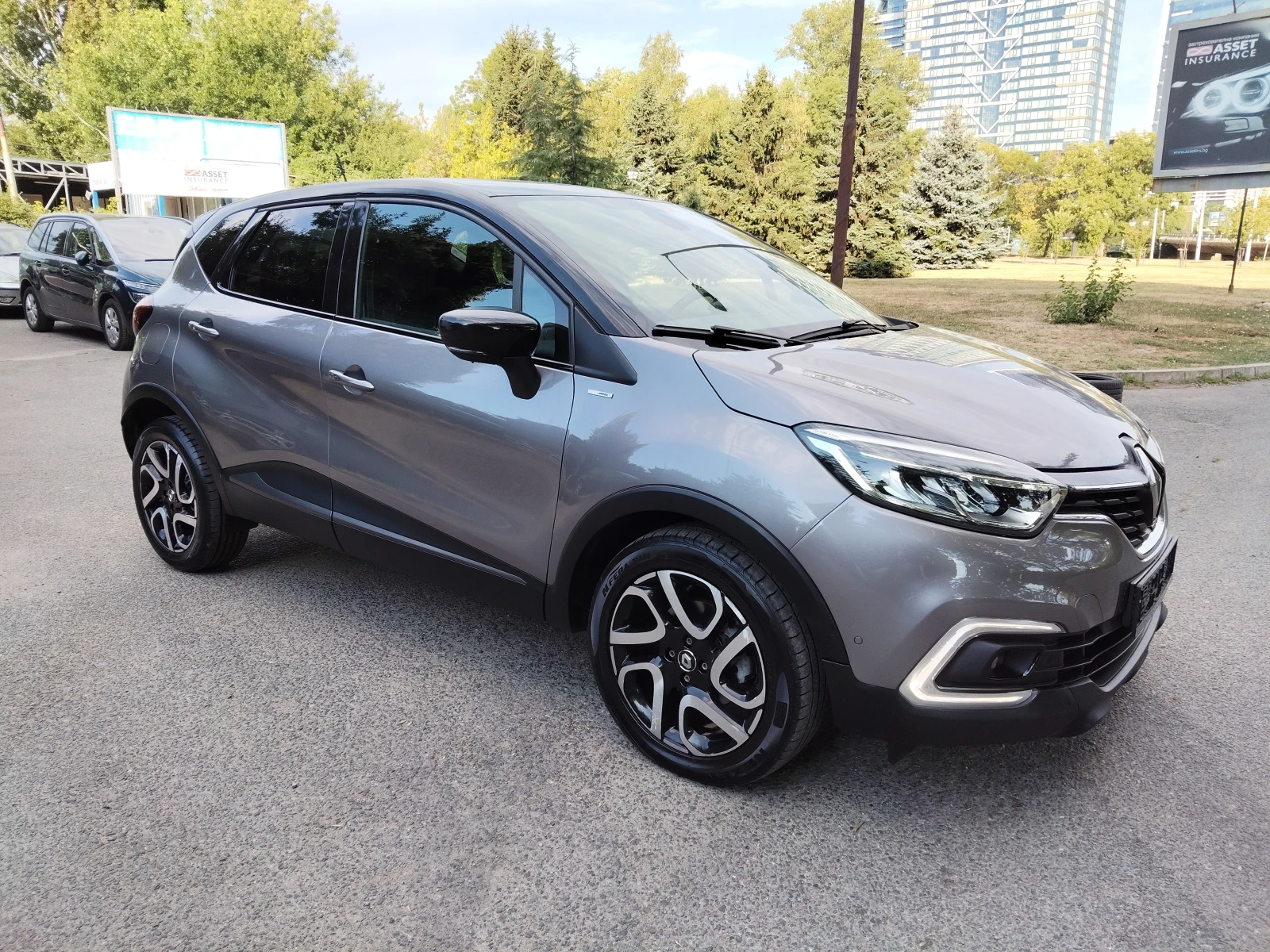 Renault Captur 1, 5d BOSE AUTOMATIC - изображение 3