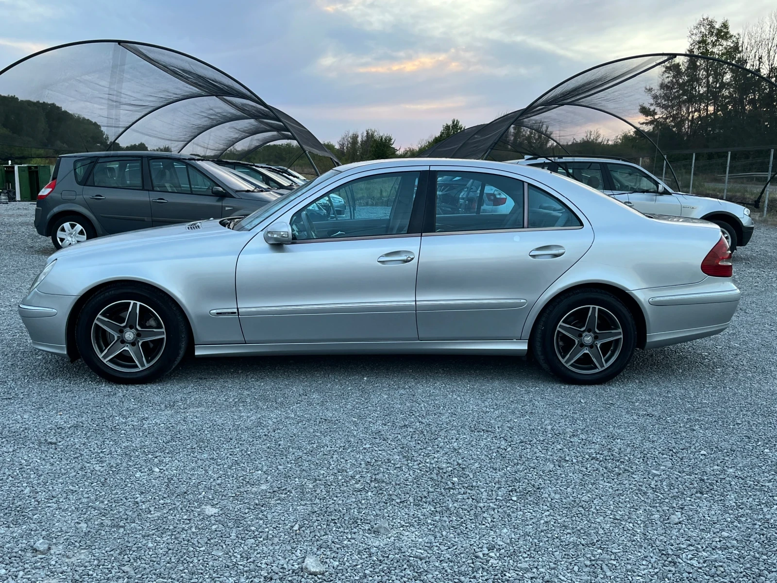 Mercedes-Benz E 270 CDI Avantgarde - изображение 3
