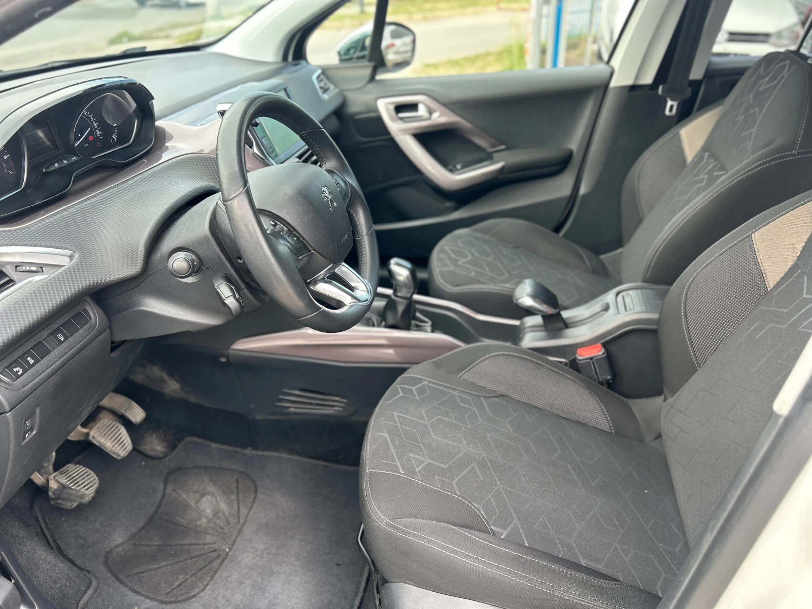 Peugeot 2008  - изображение 9