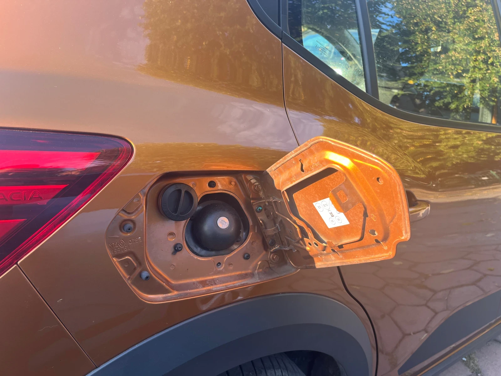 Dacia Sandero 1.0   Stepway 101 .. 6 | Mobile.bg   17