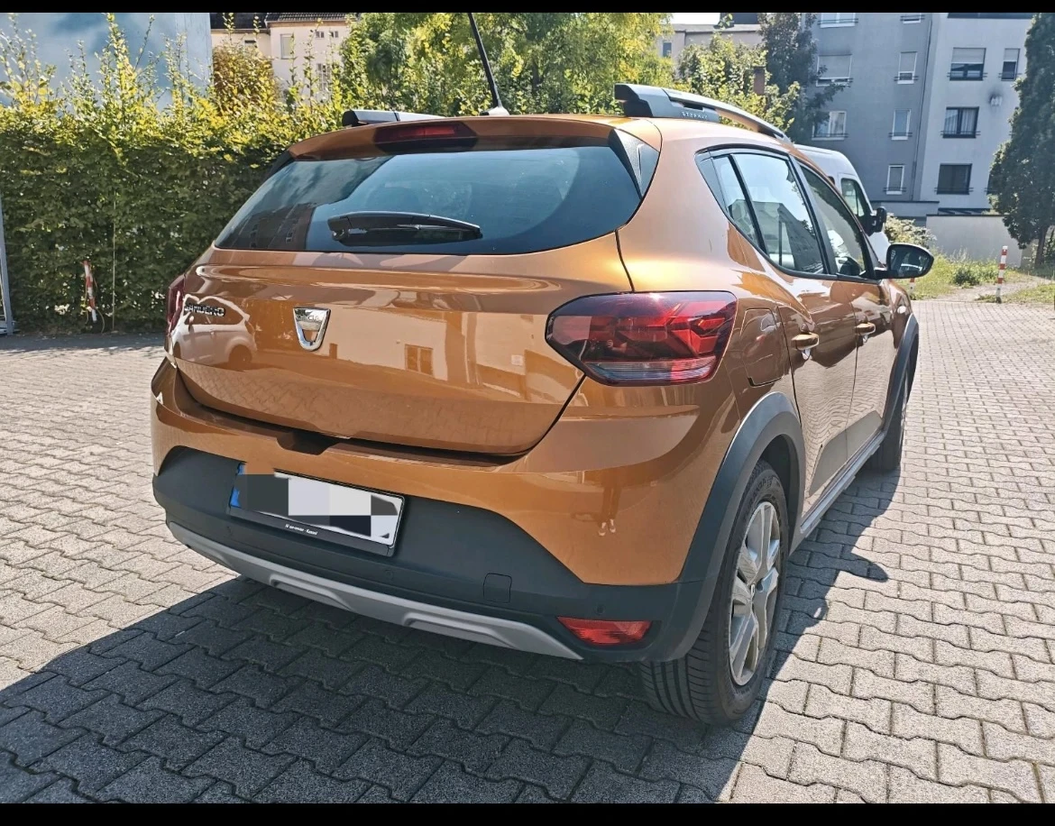 Dacia Sandero 1.0 фабрична газ Stepway 101 к.с. 6скорости - изображение 5