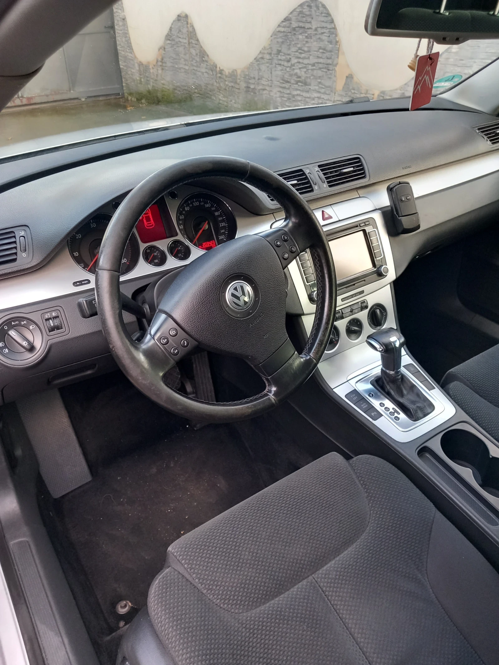 VW Passat 2.0 140 . 2008   | Mobile.bg   7