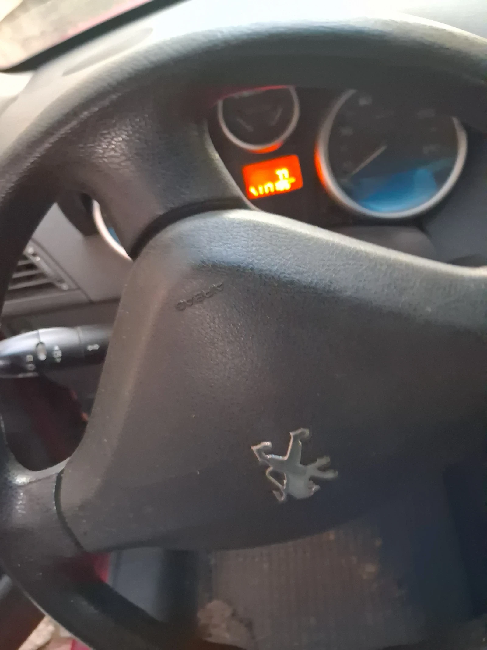 Peugeot 207  - изображение 5