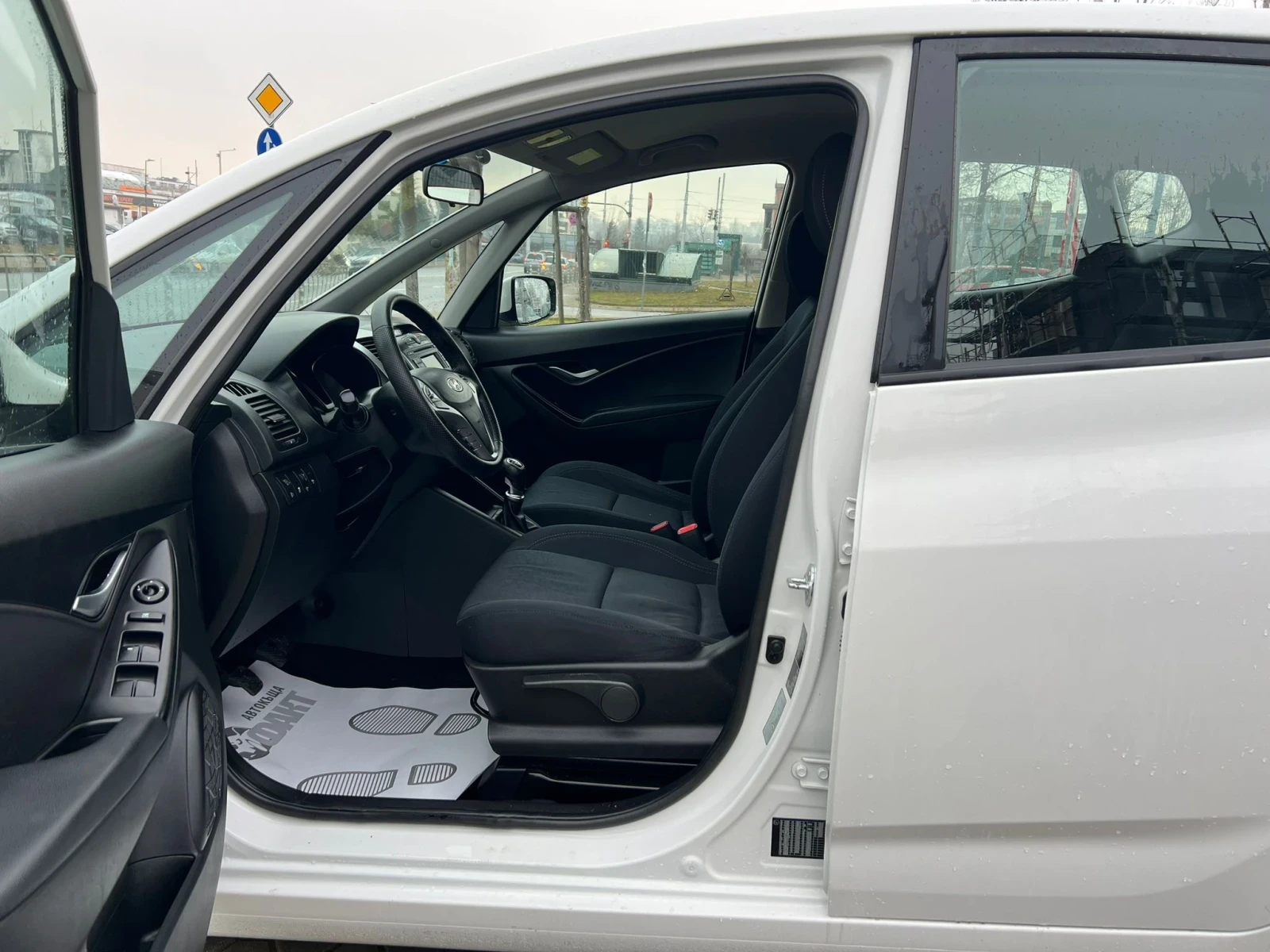 Hyundai Ix20 1.4i/EU.5B | Mobile.bg � ����������� 8