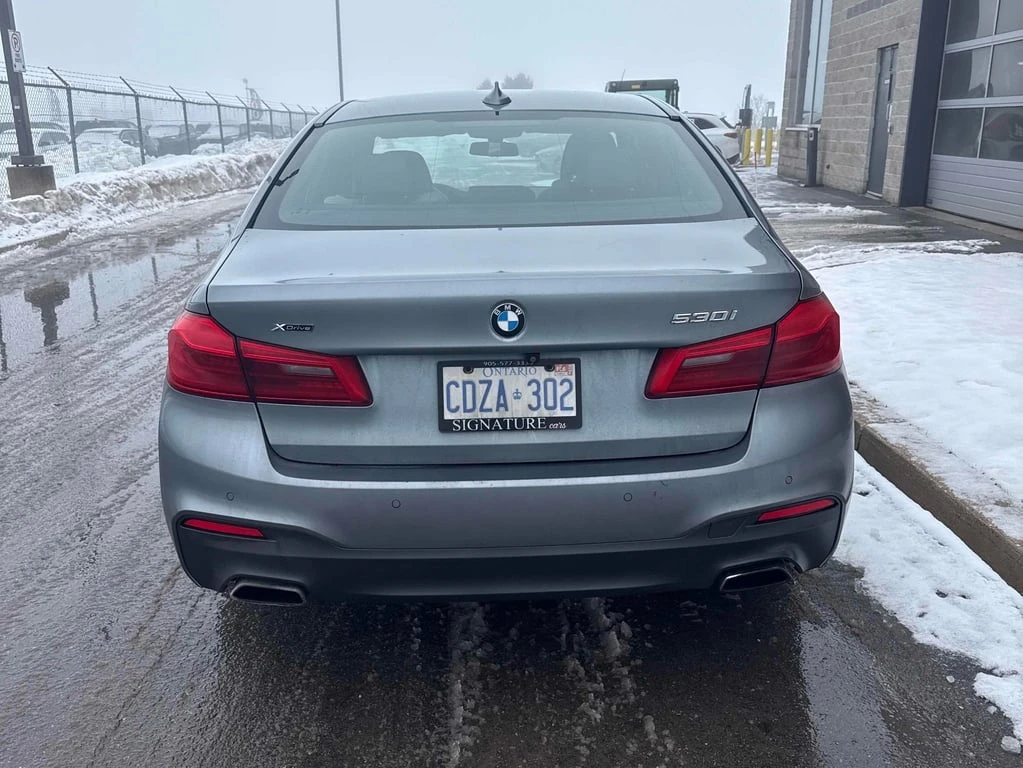 BMW 530 / xDrive / ОБДУХВАНЕ / 360 / CARFAX - изображение 4