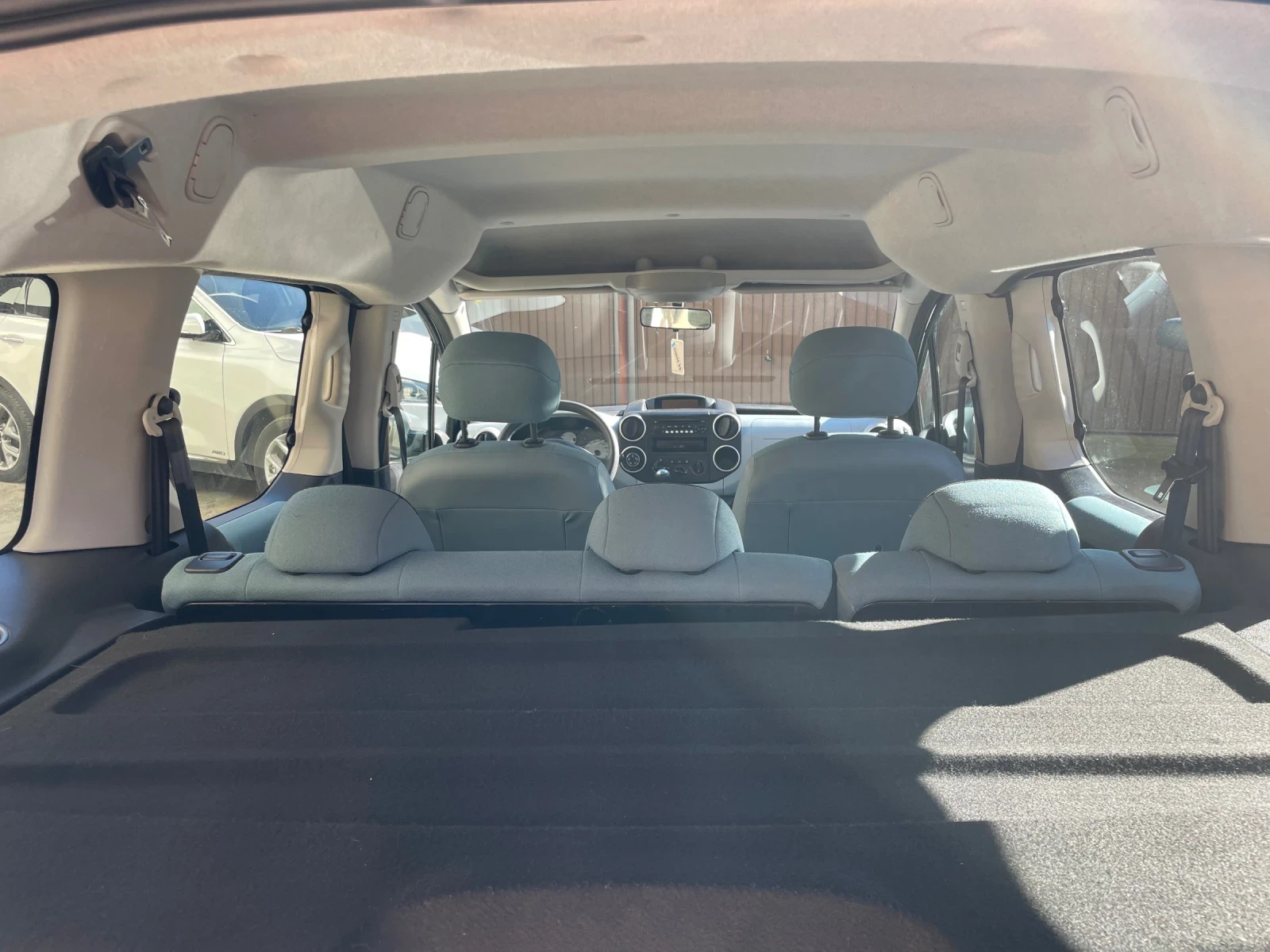 Citroen Berlingo multispace 1.6 eHDI 92кс - изображение 6
