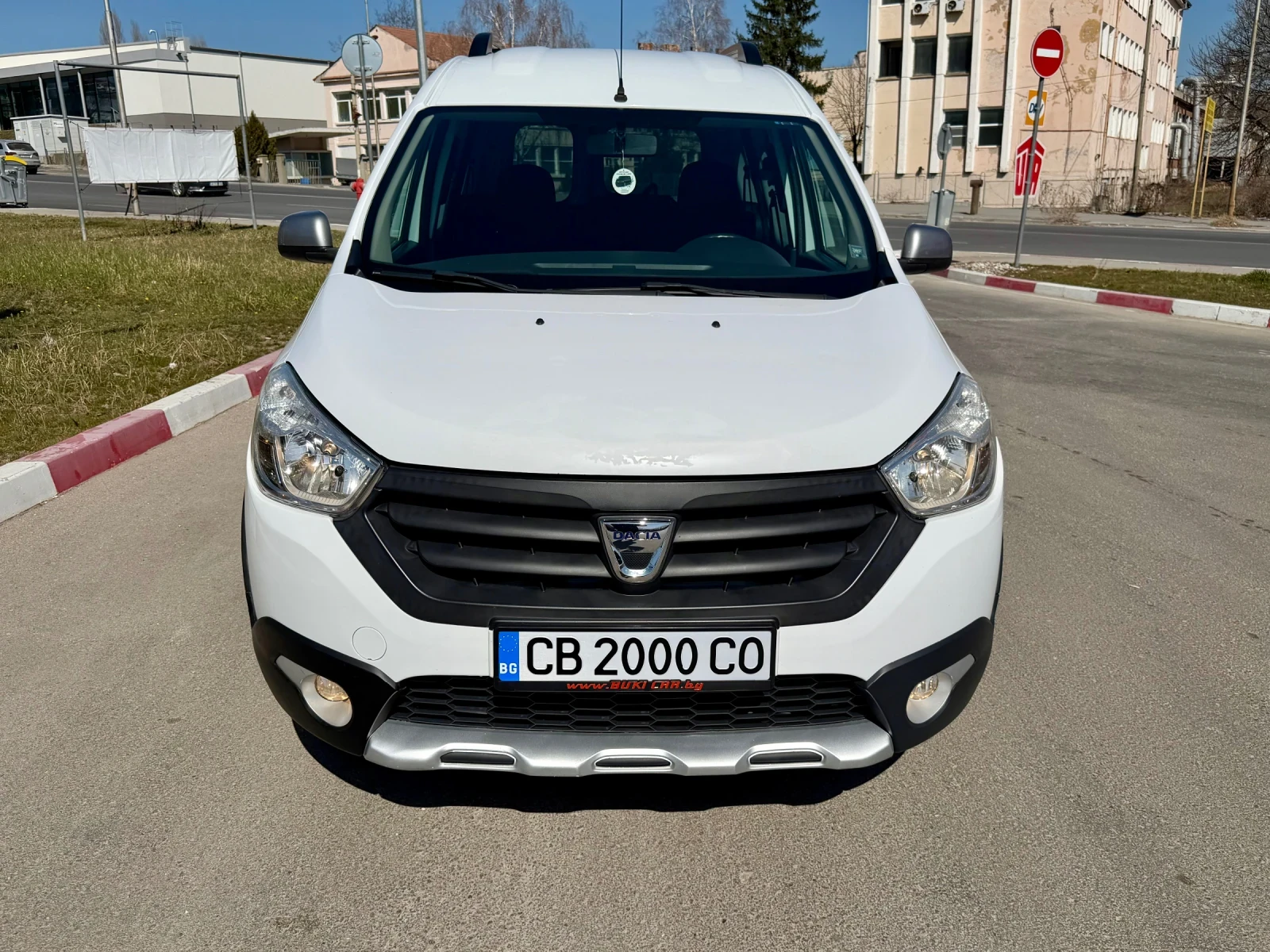Dacia Dokker 1.5DCI 90k TOP, снимка 7 - Автомобили и джипове - 53827992