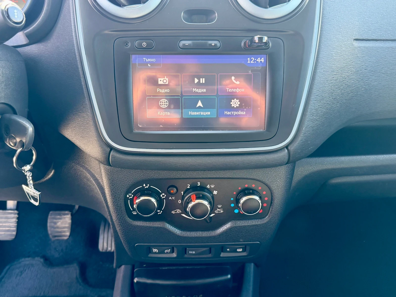 Dacia Dokker 1.5DCI 90k TOP, снимка 11 - Автомобили и джипове - 53827992