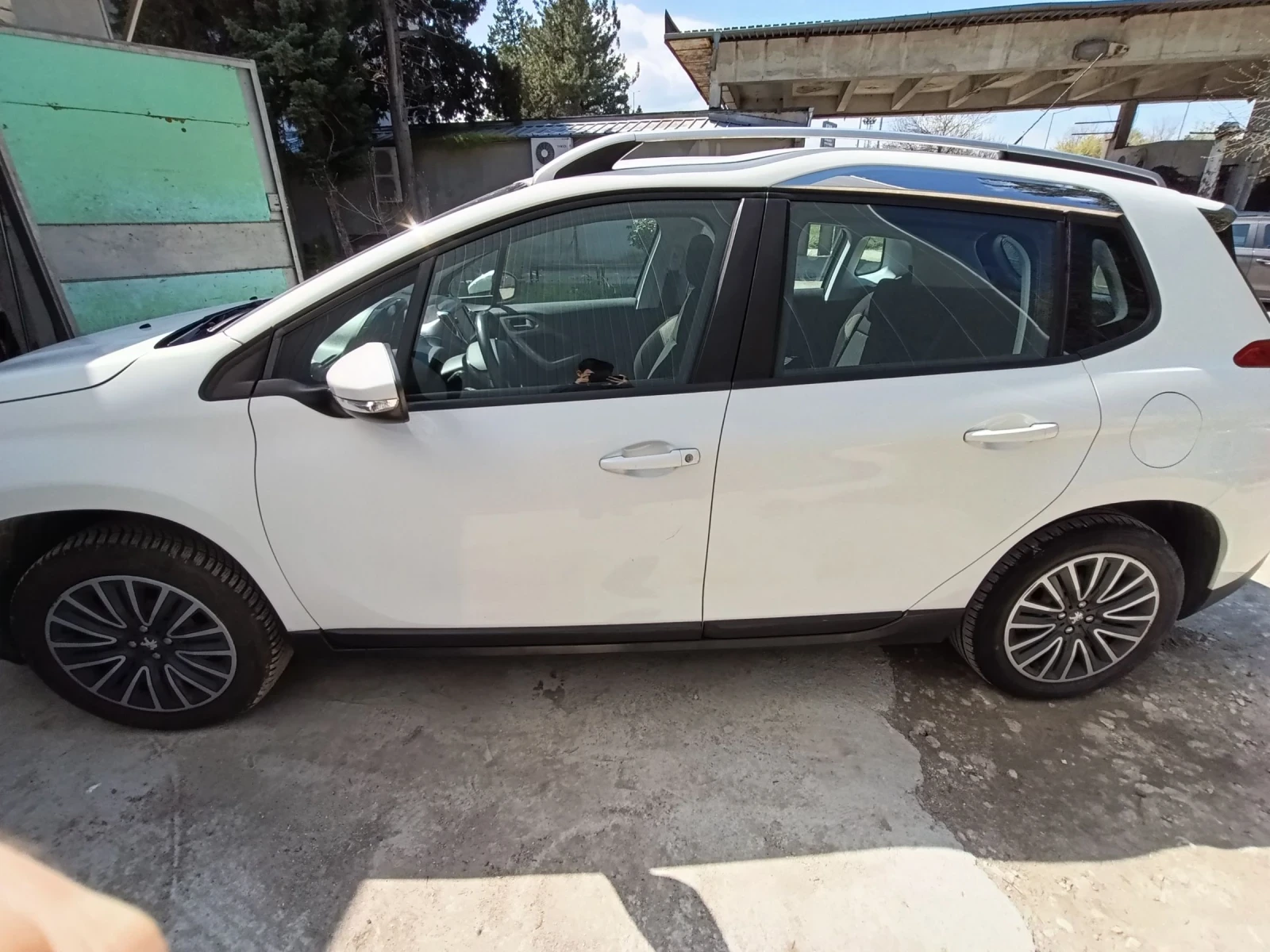 Peugeot 2008, снимка 3 - Автомобили и джипове - 54123781