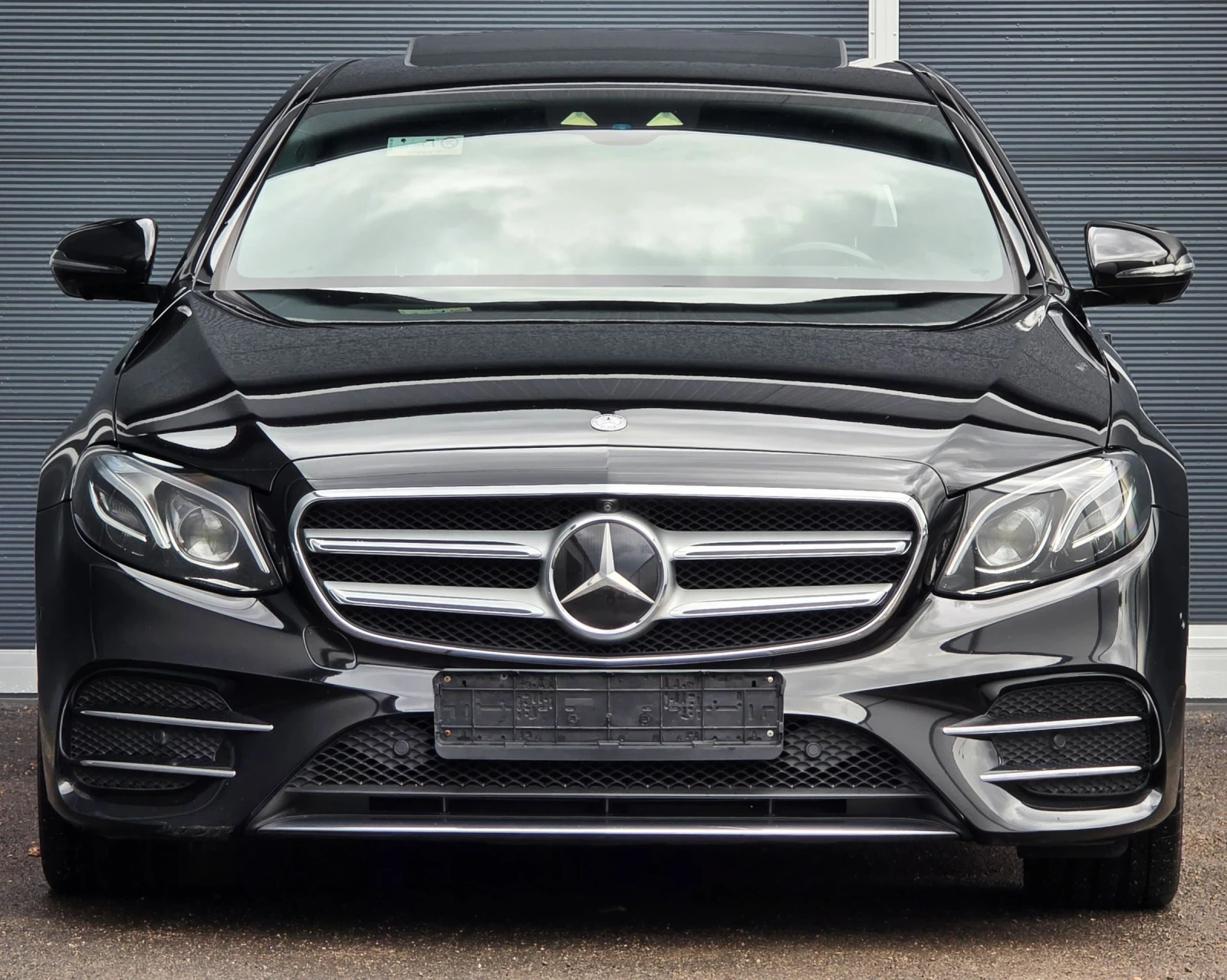 Mercedes-Benz E 350 Mercedes 350d * AMG OPTIC* ОБДУХВАНЕ* 360* MULTIBE