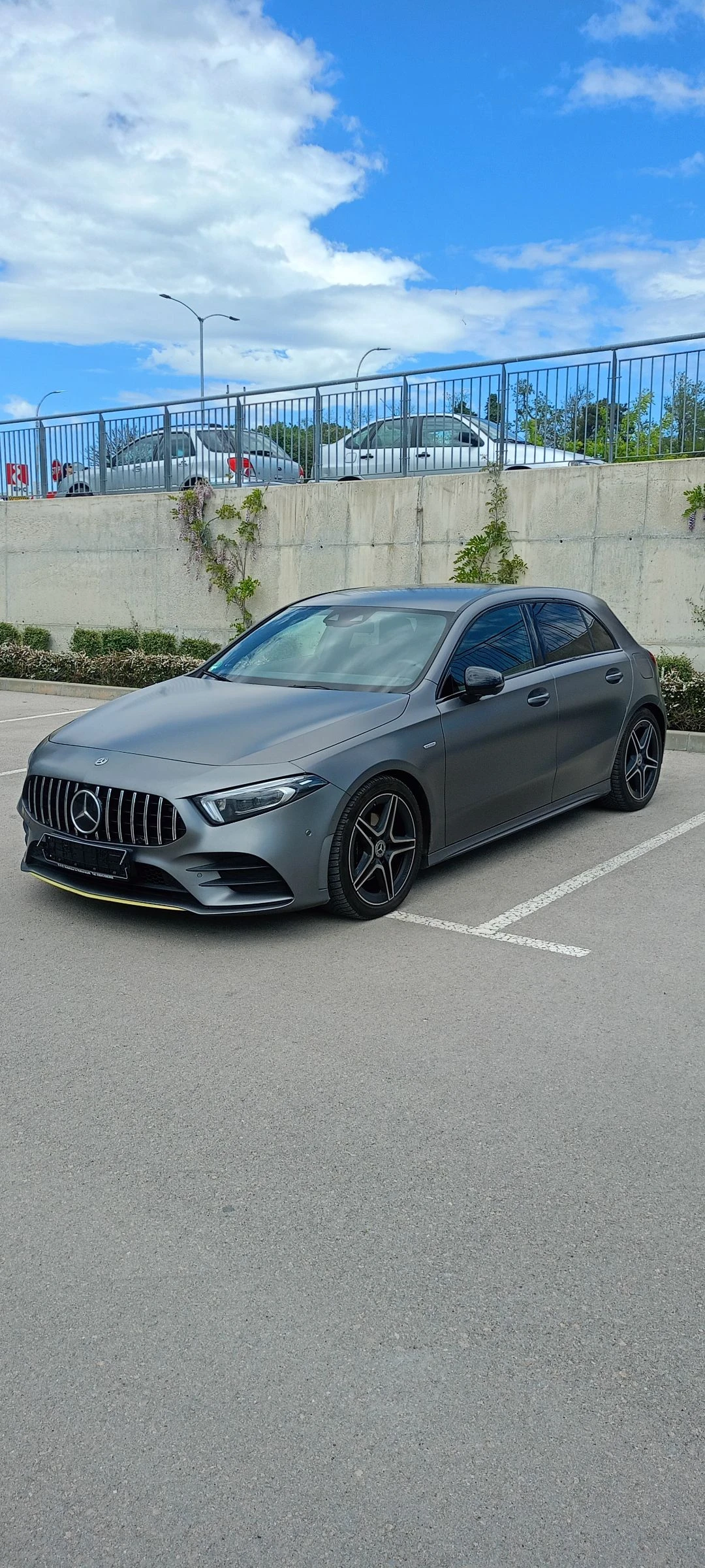 Mercedes-Benz A 200 Silver Edison  фабричен сив Мат 