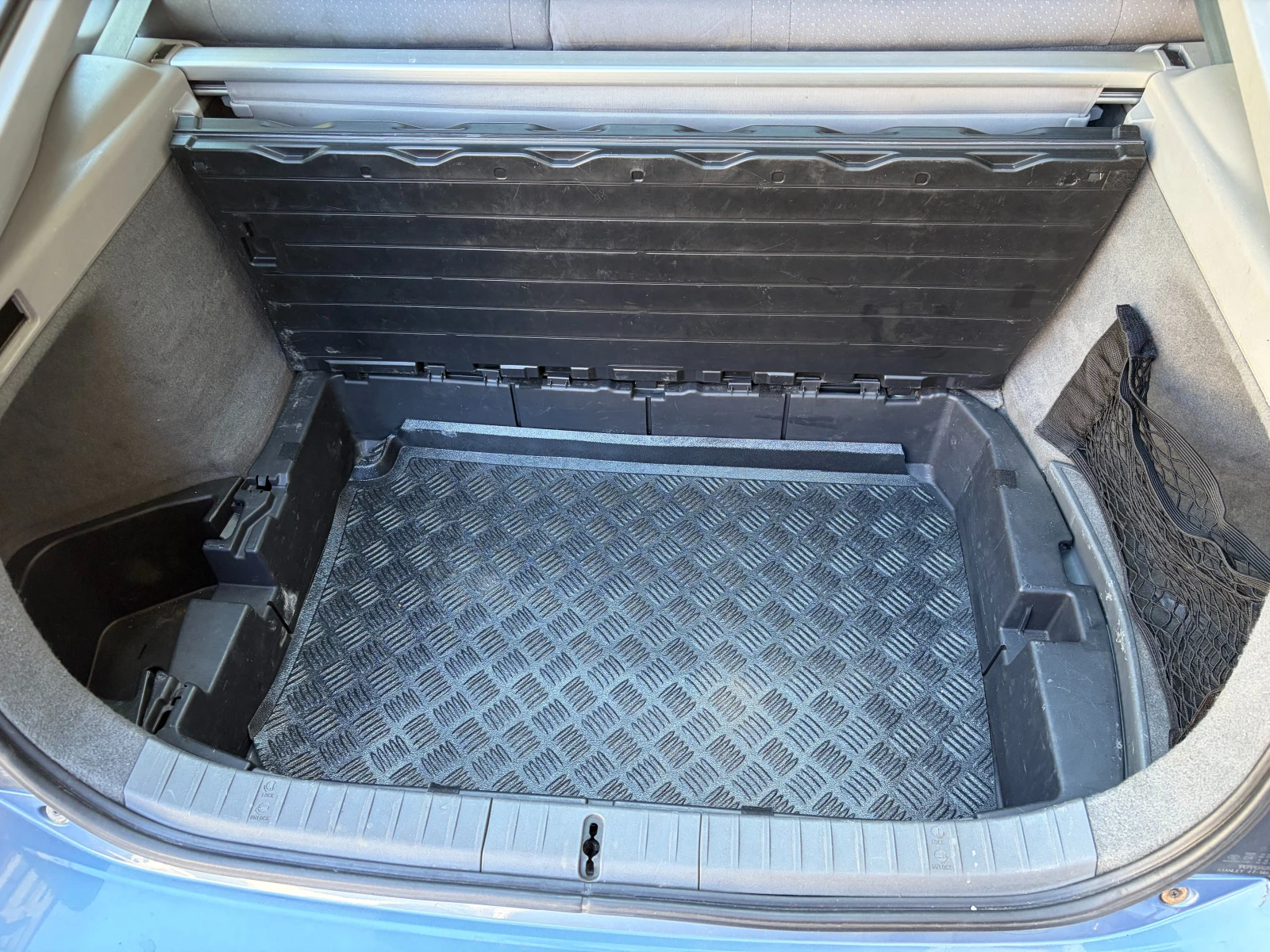 Toyota Prius NHW20, снимка 11 - Автомобили и джипове - 54554045