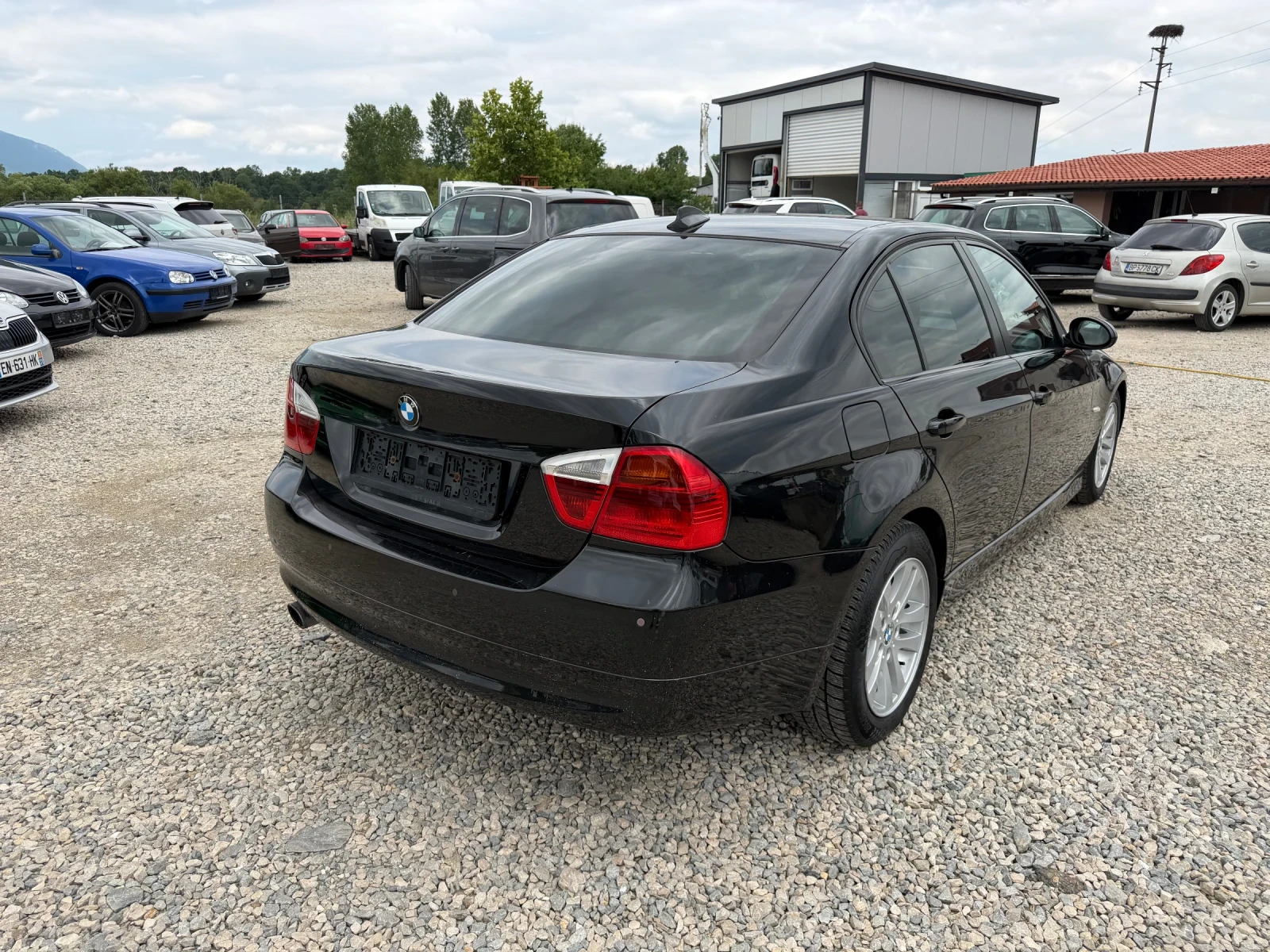 BMW 320 2.0i-170PS, снимка 5 - Автомобили и джипове - 55127675
