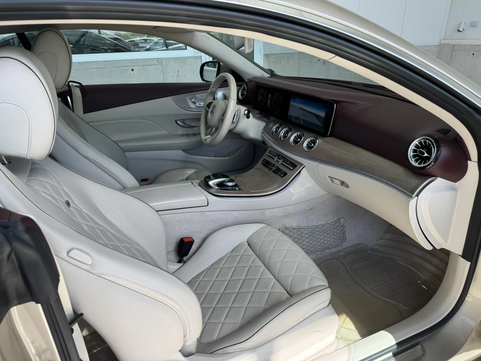 Mercedes-Benz E 400 4MATIC AMG Coupe | Mobile.bg � ����������� 8