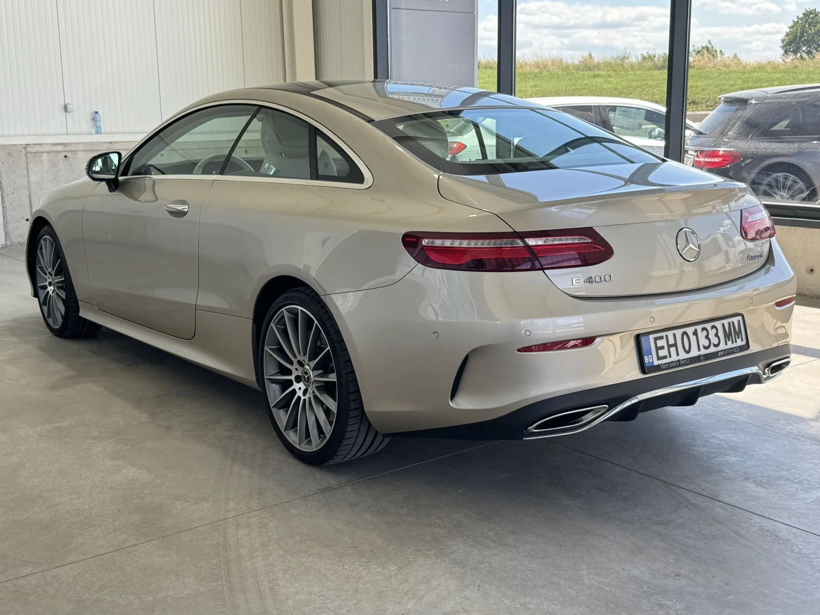 Mercedes-Benz E 400 4MATIC AMG Coupe | Mobile.bg � ����������� 4