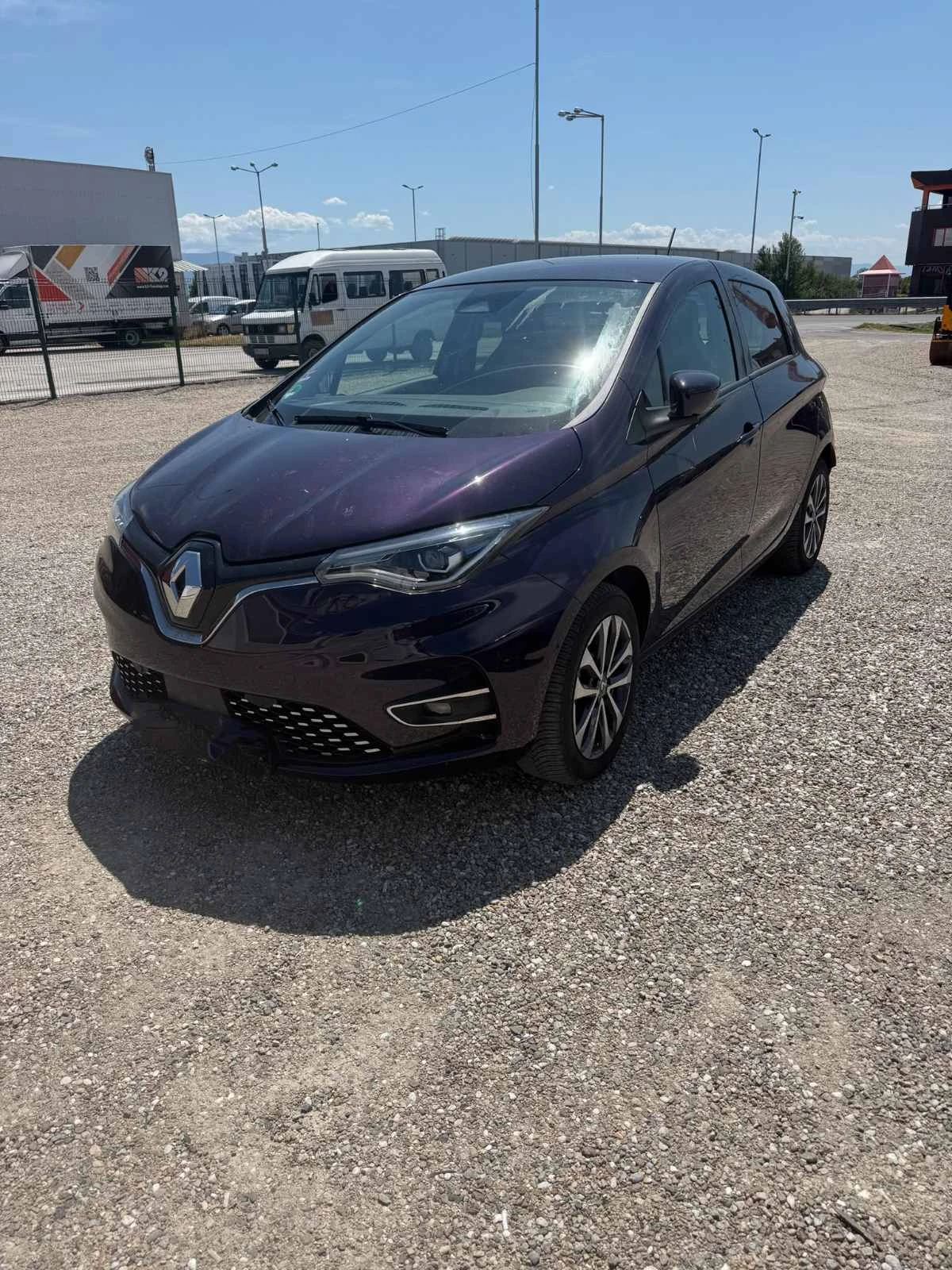 Renault Zoe R135, снимка 2 - Автомобили и джипове - 55351870