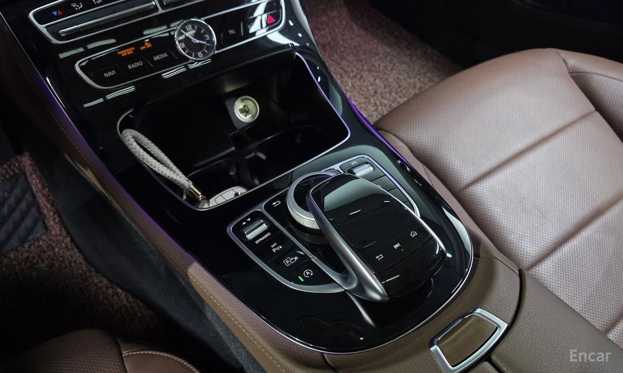 Mercedes-Benz E 300 BURMESTER* ���������* ���������* �����* LANE* ASSI | Mobile.bg � ����������� 10