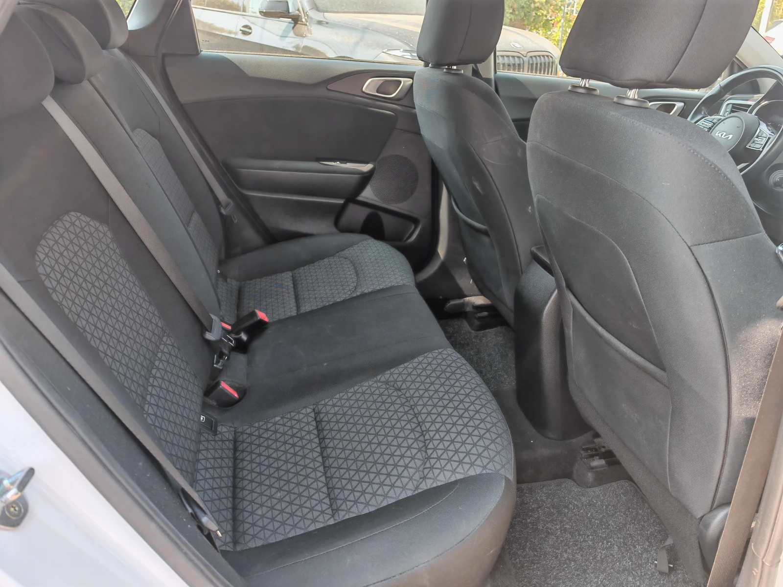 Kia Ceed 1.0T ����������� | Mobile.bg � ����������� 9