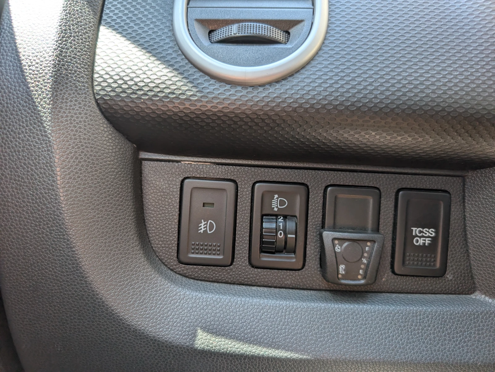 Suzuki Splash, снимка 12 - Автомобили и джипове - 55888637