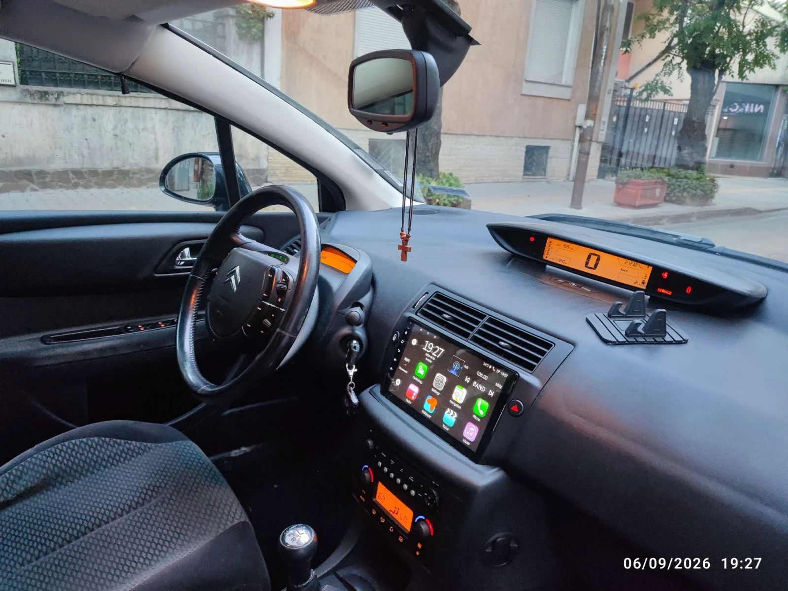 Citroen C4 1.6 HDI (110 hp), снимка 8 - Автомобили и джипове - 56128396