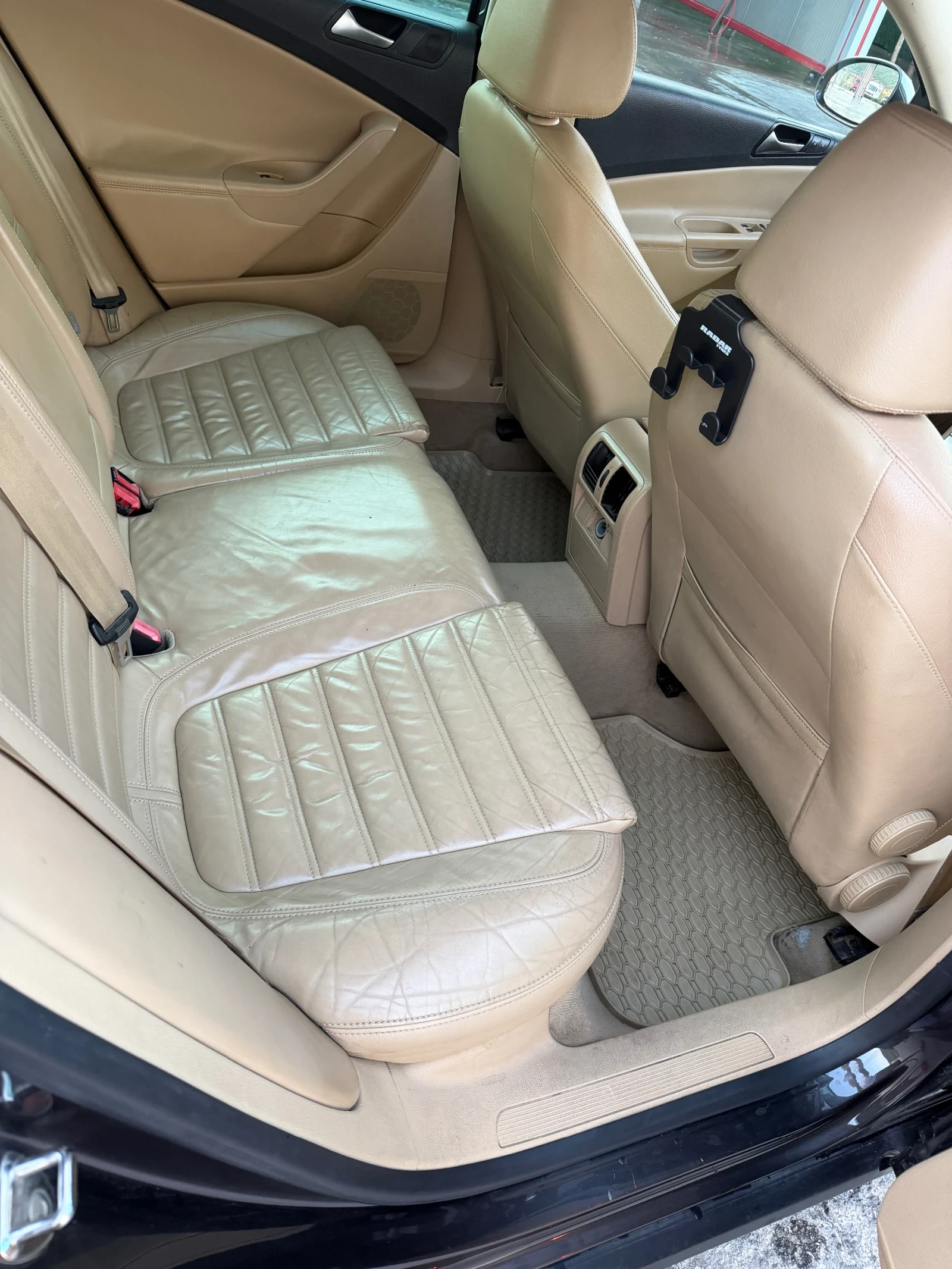VW Passat, снимка 11 - Автомобили и джипове - 56158290
