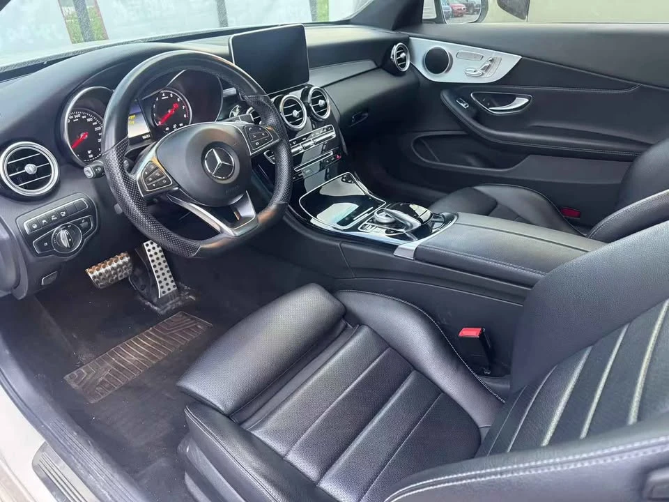 Mercedes-Benz C 300 4MATIC Coupe, АВТОКРЕДИТ, ЦЕНА до БГ, снимка 8 - Автомобили и джипове - 56244365