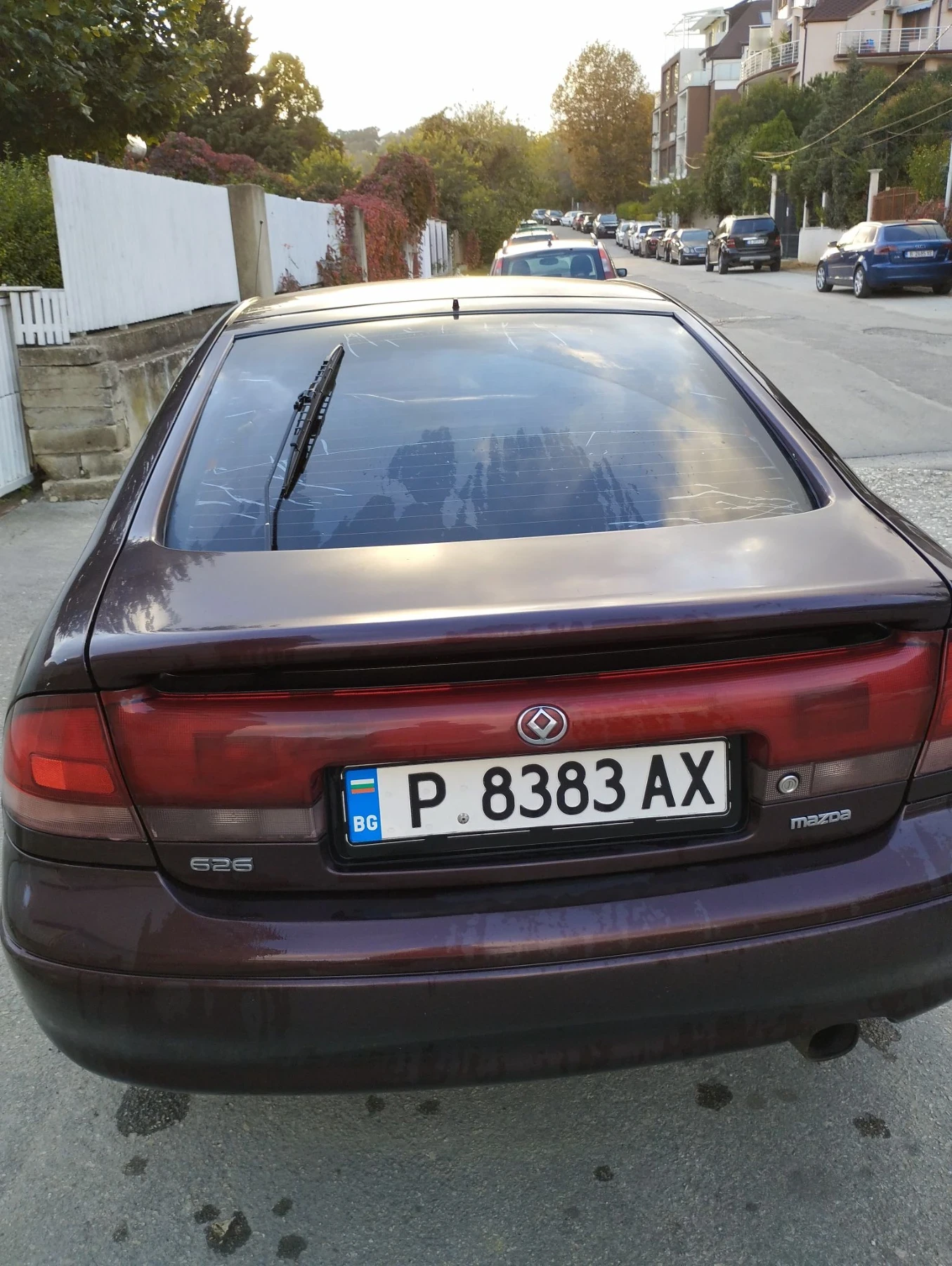Mazda 626 2.0 газ бензин , снимка 2 - Автомобили и джипове - 56601759
