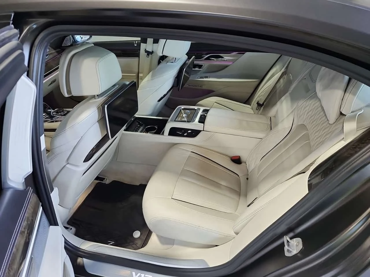 BMW 760 * M760LI XDRIVE * CARFAX *  | Mobile.bg � ����������� 12