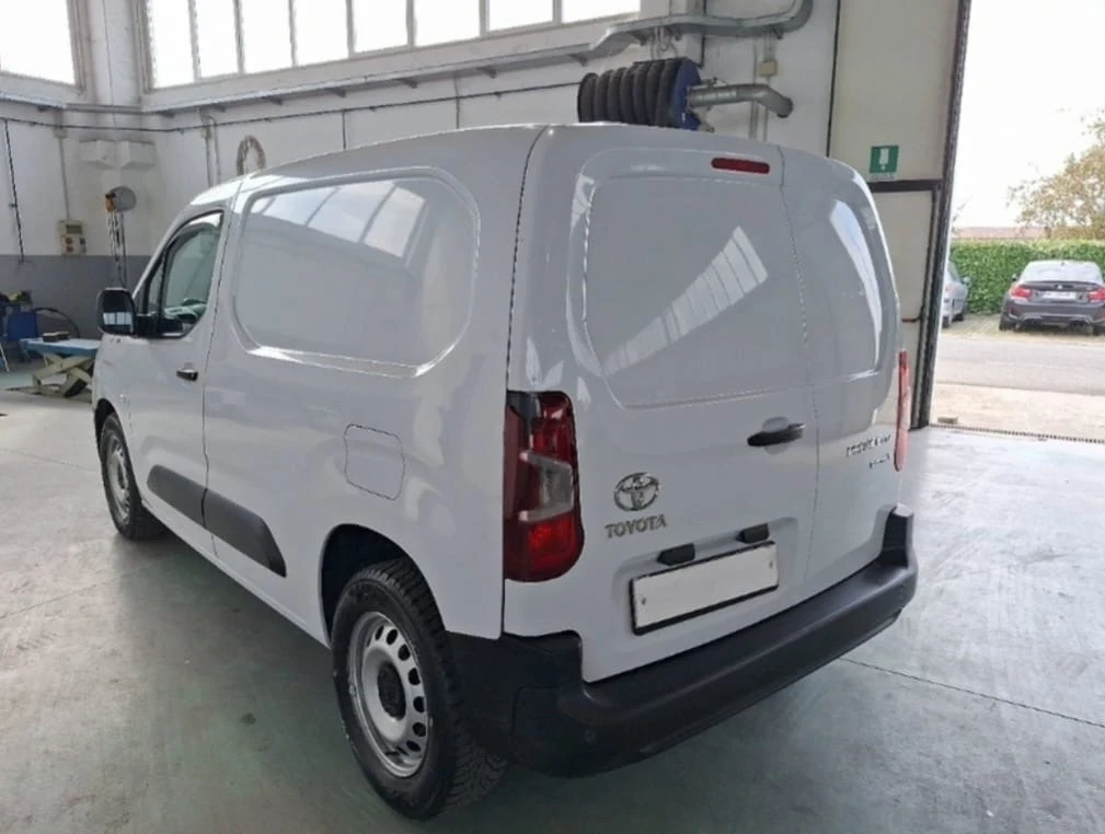 Toyota Proace City !!!������� ����!!!  50 kWh Active 136�� | Mobile.bg � ����������� 4