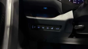 Toyota Rav4 LIMITED* ПАМЕТ* КАМЕРА* ПОДГРЕВ* ПАНОРАМА* КОЖА, снимка 16