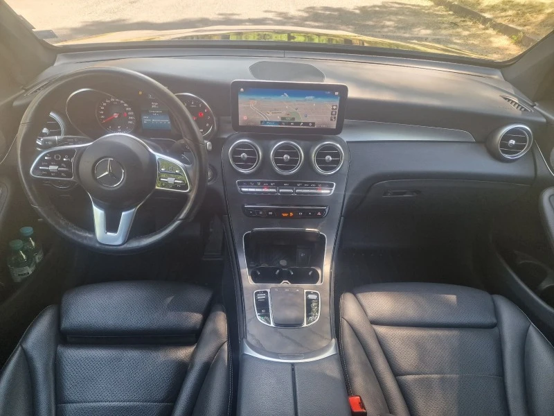 Mercedes-Benz GLC 300 AMG 4-MATIC, снимка 10 - Автомобили и джипове - 47542905