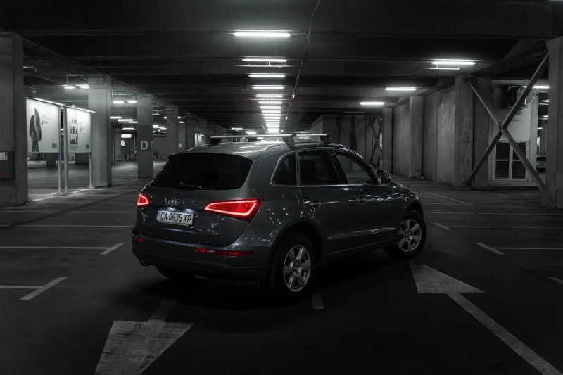 Audi Q5, снимка 8 - Автомобили и джипове - 47558803