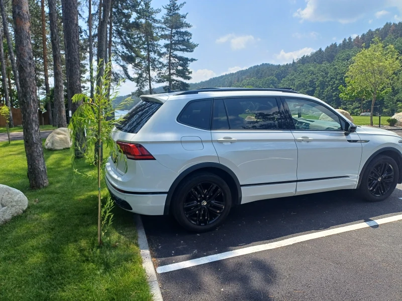 VW Tiguan, снимка 6 - Автомобили и джипове - 52218083