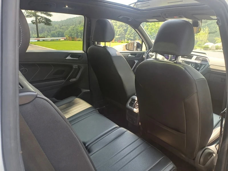 VW Tiguan, снимка 9 - Автомобили и джипове - 52218083
