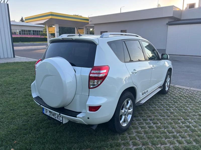 Toyota Rav4, снимка 7 - Автомобили и джипове - 52667483
