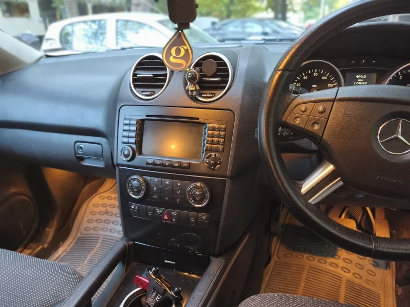 Mercedes-Benz ML 280 CDI V6 4MATIC 7G-TRONIC, снимка 16 - Автомобили и джипове - 52074133