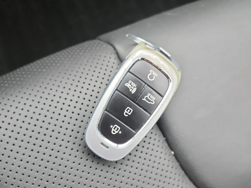 Hyundai Santa fe Luxury* Digital* 360view* Подгрев* обдух* , снимка 12 - Автомобили и джипове - 53178557