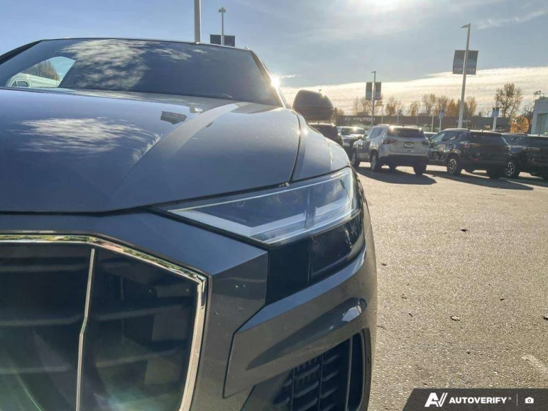 Audi Q8 * Premium * CARFAX * БЕЗ ПЪРВОНАЧАЛНА ВНОСКА, снимка 6 - Автомобили и джипове - 53248854