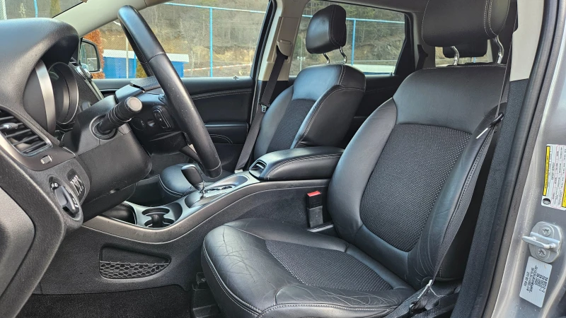 Fiat Freemont 2.0Mjet AVTOMAT/4X4/KOJA/NAVIG/7mesta, снимка 11 - Автомобили и джипове - 53513048