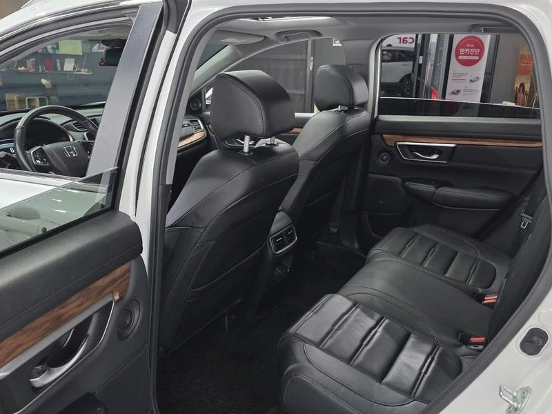 Honda Cr-v 2.0 Automatic, снимка 11 - Автомобили и джипове - 55906138
