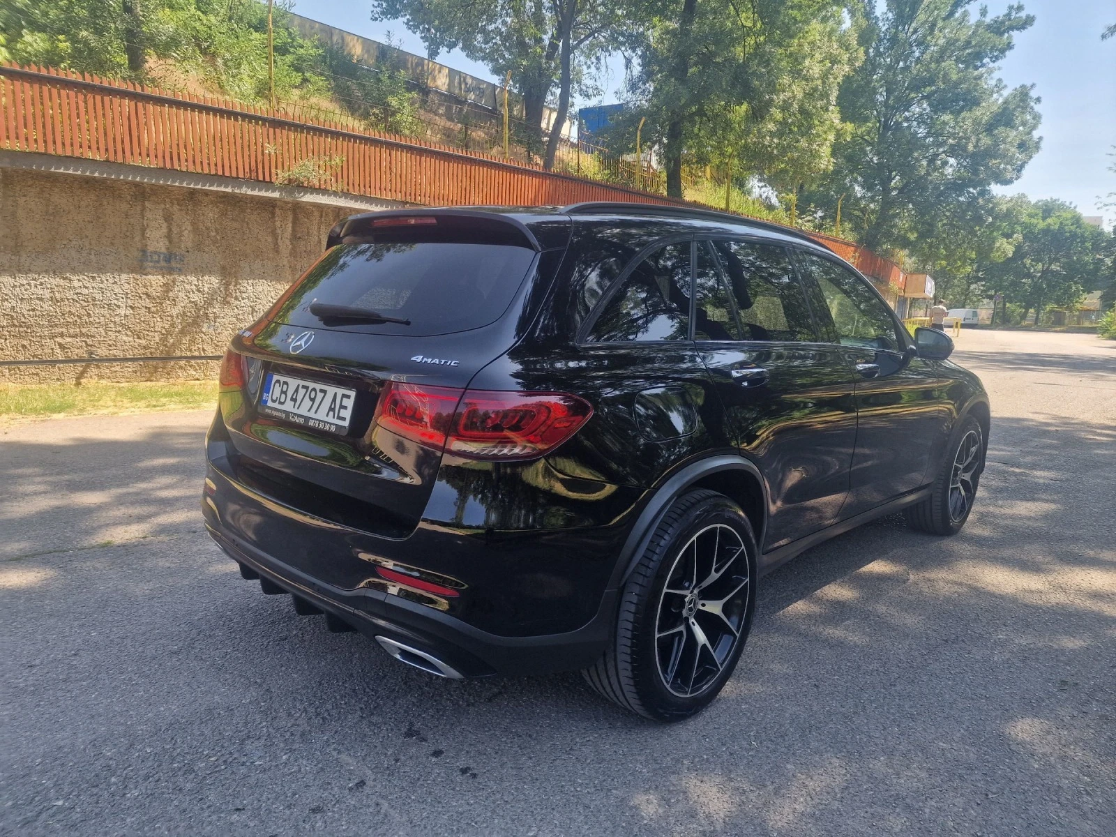 Mercedes-Benz GLC 300 AMG 4-MATIC - изображение 5